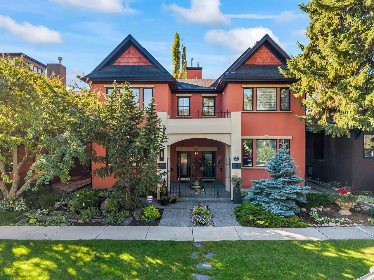 1717 7 Avenue NW, Calgary, AB, T2N 0Z5