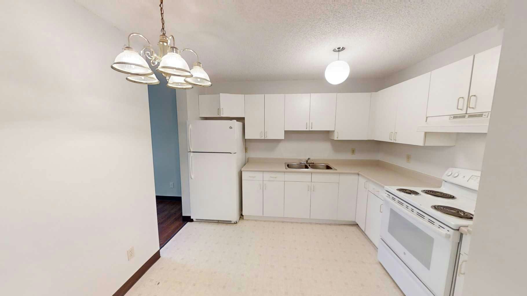 201-5117 44 Street, High Prairie, AB, T0G 1E0 - 2