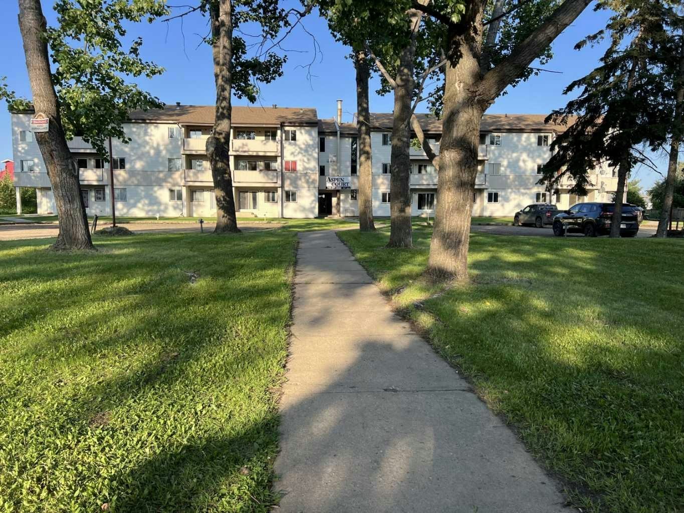 201-5117 44 Street, High Prairie, AB, T0G 1E0
