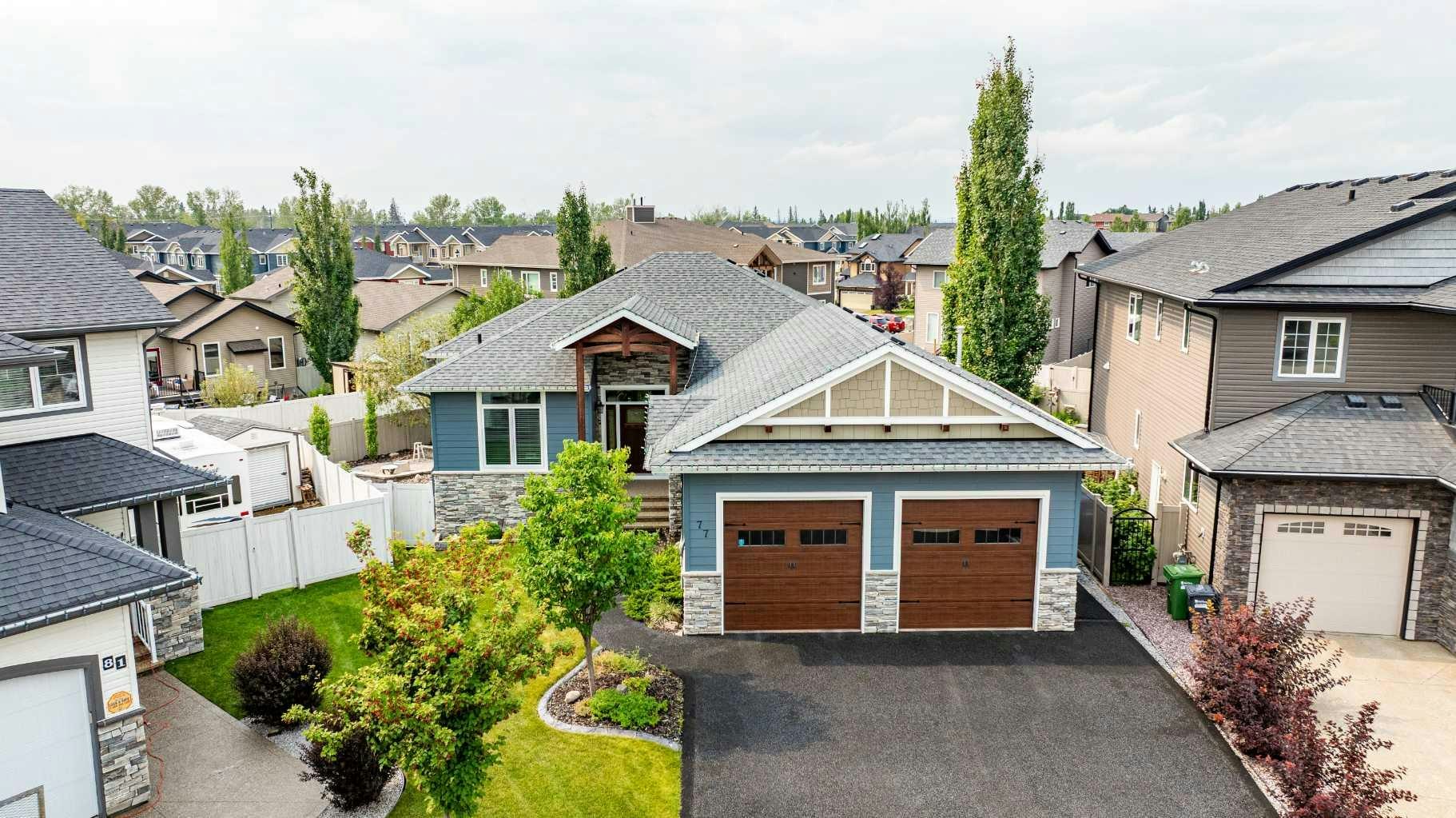 77 Grove Close, Red Deer, AB, T4P 0P4