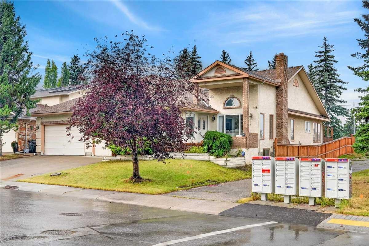 876 Shawnee Drive SW, Calgary, AB, T2Y 1X3