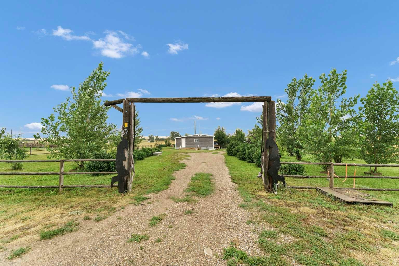 210 Dunbar Avenue W, Medicine Hat, AB, T0K 0G0
