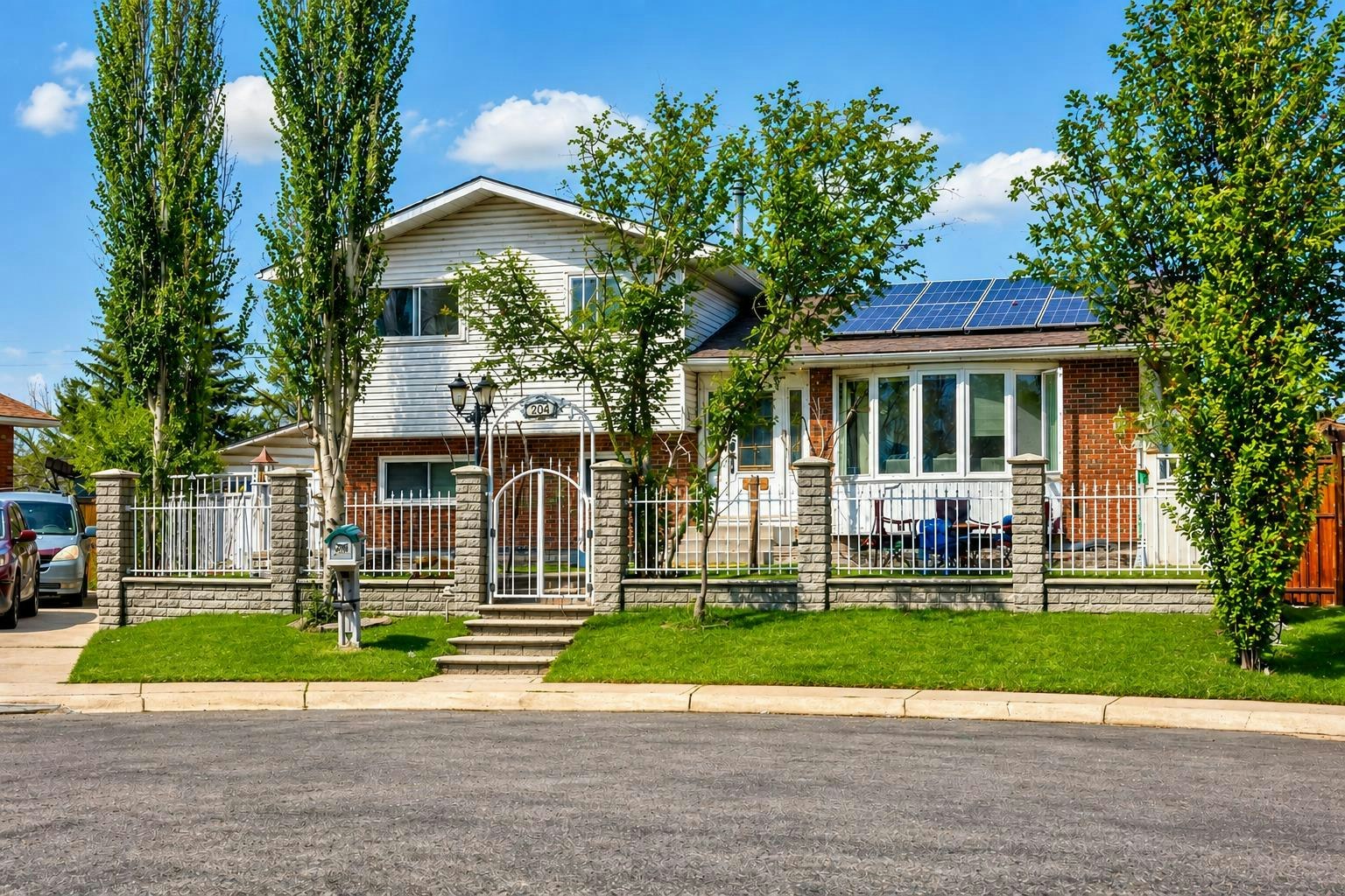 204 Whiteview Close NE, Calgary, AB, T1Y 1R3