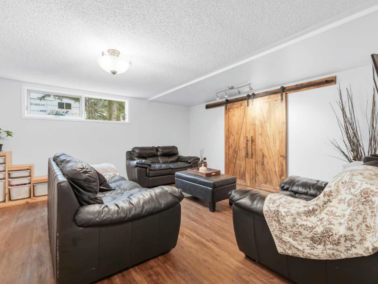 31 Manyhorses Drive, Rural Rocky View County, AB, T3Z 1A2 - 31
