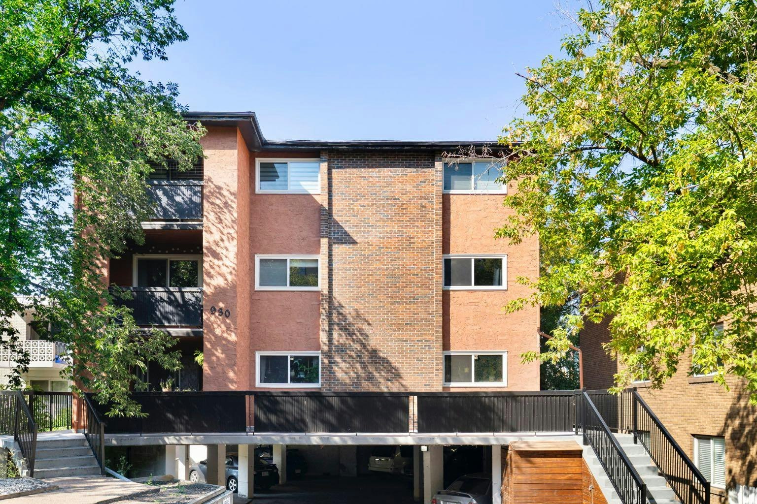 4-930 Royal Avenue SW, Calgary, AB, T2T 0L5
