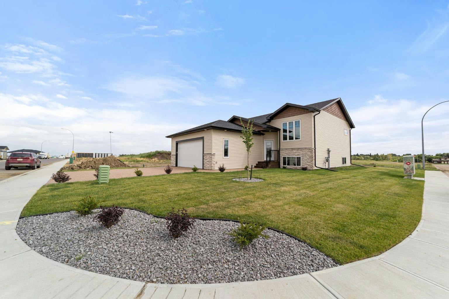 5737 55 Avenue, Camrose, AB, T4V 5B9