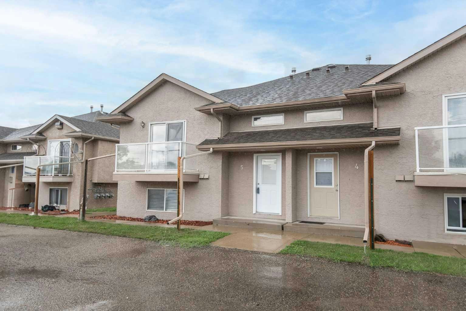 5-4626 44 Street, Sylvan Lake, AB, T4S 1W7