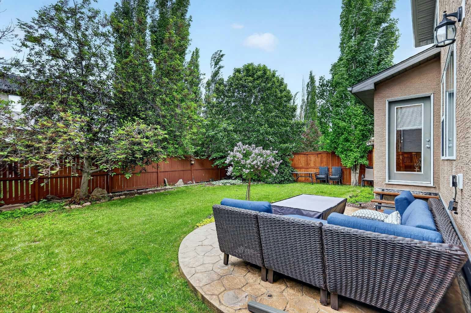 14 Evergreen Common SW, Calgary, AB, T2Y 4N8 - 32