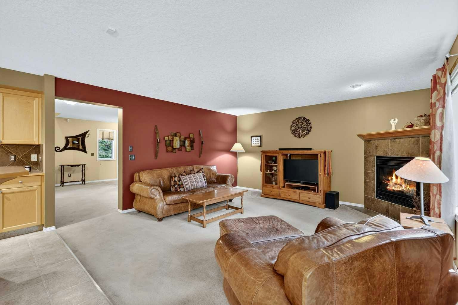 14 Evergreen Common SW, Calgary, AB, T2Y 4N8 - 12