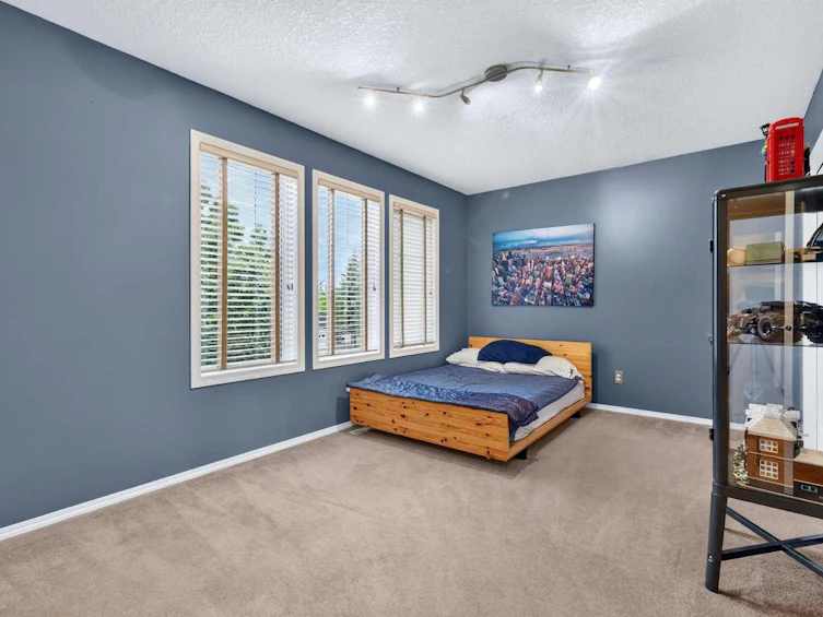 14 Evergreen Common SW, Calgary, AB, T2Y 4N8 - 25