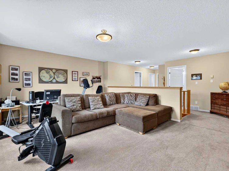 14 Evergreen Common SW, Calgary, AB, T2Y 4N8 - 23