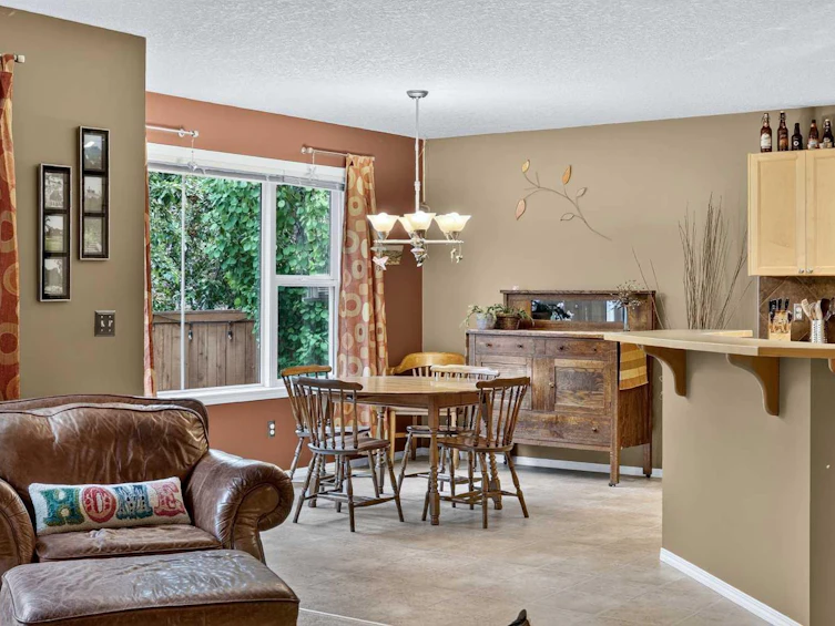14 Evergreen Common SW, Calgary, AB, T2Y 4N8 - 14