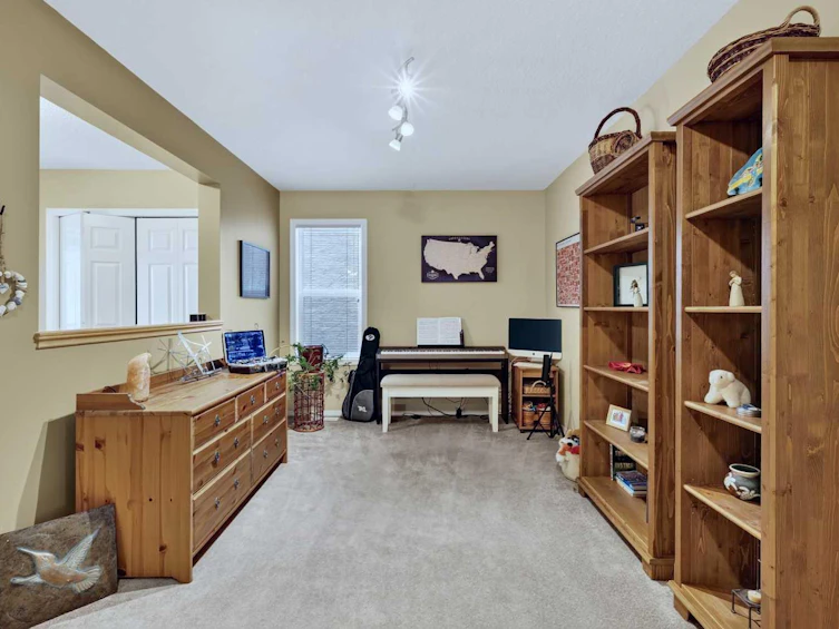 14 Evergreen Common SW, Calgary, AB, T2Y 4N8 - 5