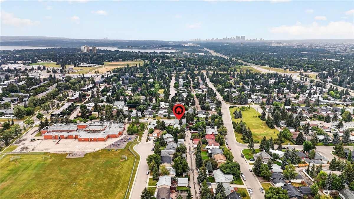 1707 107 Avenue SW, Calgary, AB, T2W 0C3 - 49