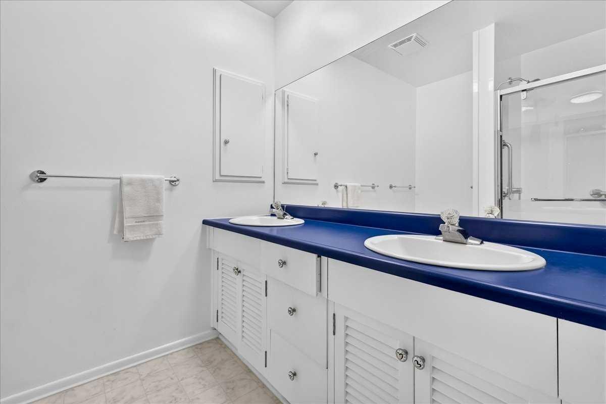 1707 107 Avenue SW, Calgary, AB, T2W 0C3 - 31