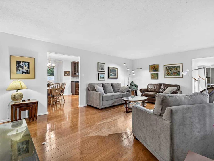 1707 107 Avenue SW, Calgary, AB, T2W 0C3 - 7