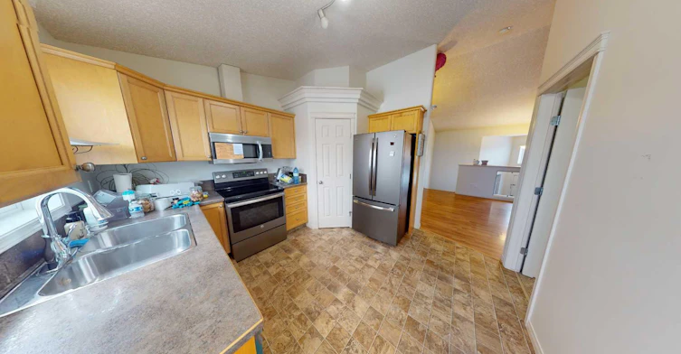 11227 69 Avenue, Grande Prairie, AB, T8W 0G1 - 5