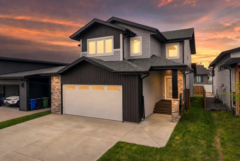38 Lindman Avenue, Red Deer, AB, T4R 0S5