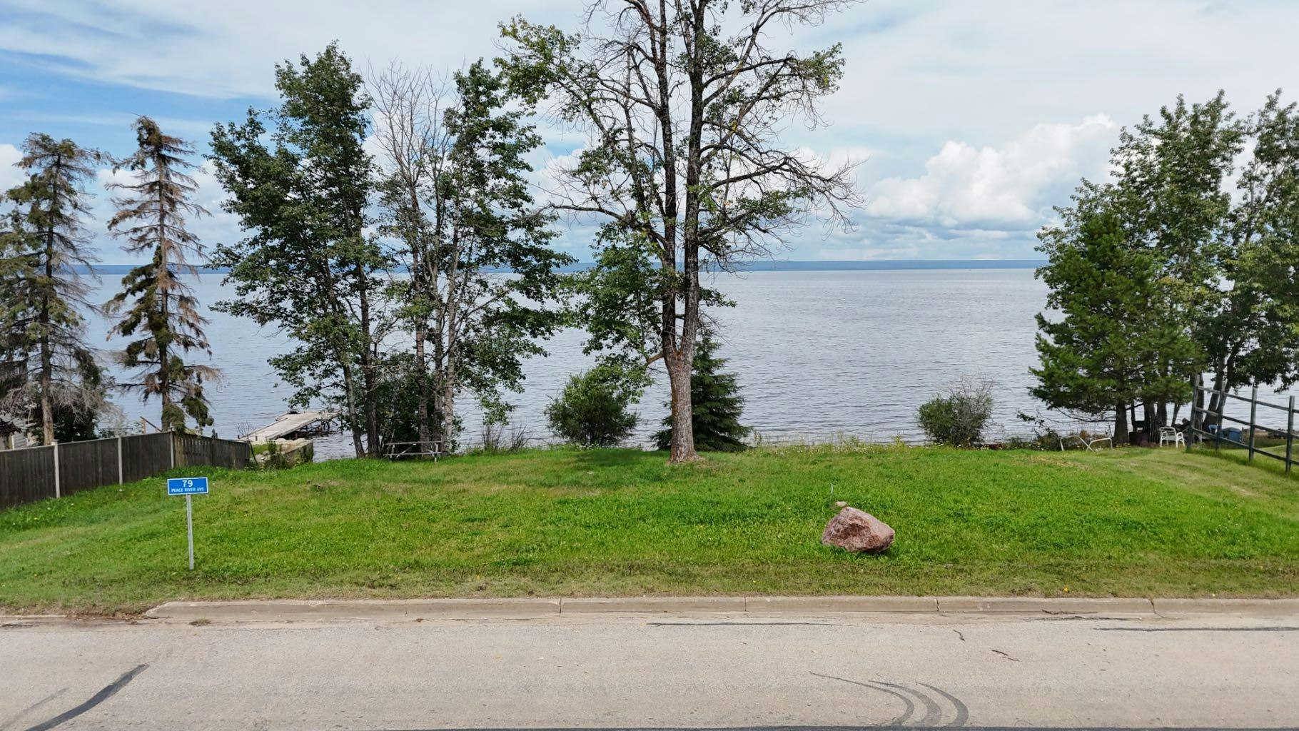 79 Peace River Avenue, Big Lakes County, AB, T0G 1J0
