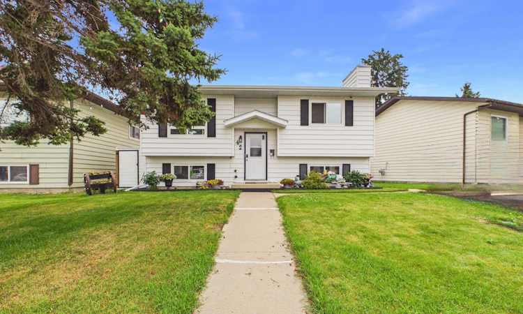 42 Greenham Drive