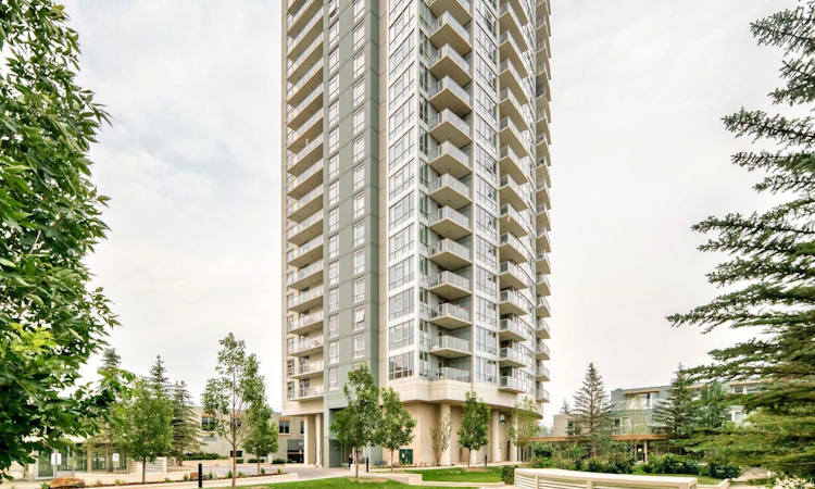 1405-99 Spruce Place SW
