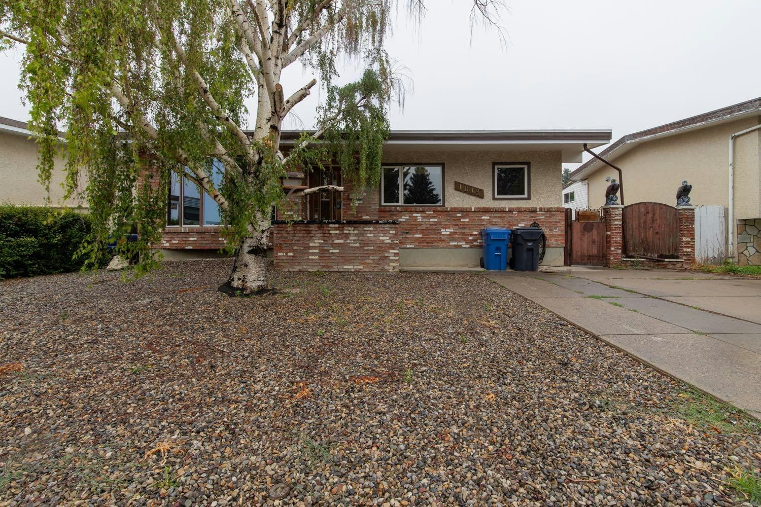 1813 21 Avenue N, Lethbridge, AB, T1H 4H3