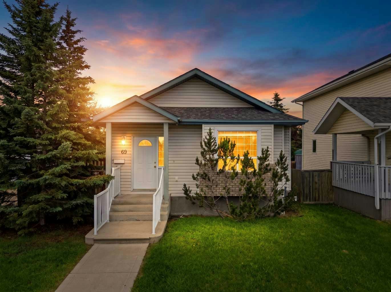 69 Durand Crescent, Red Deer, AB, T4R 3A7