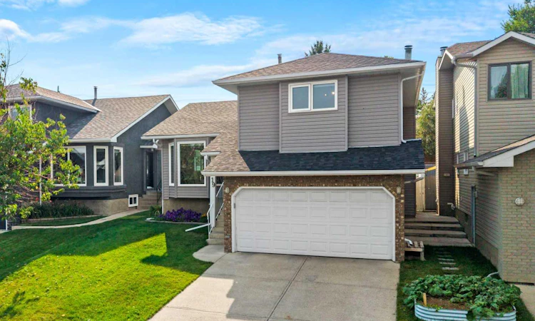 19 Macewan Meadow Crescent NW