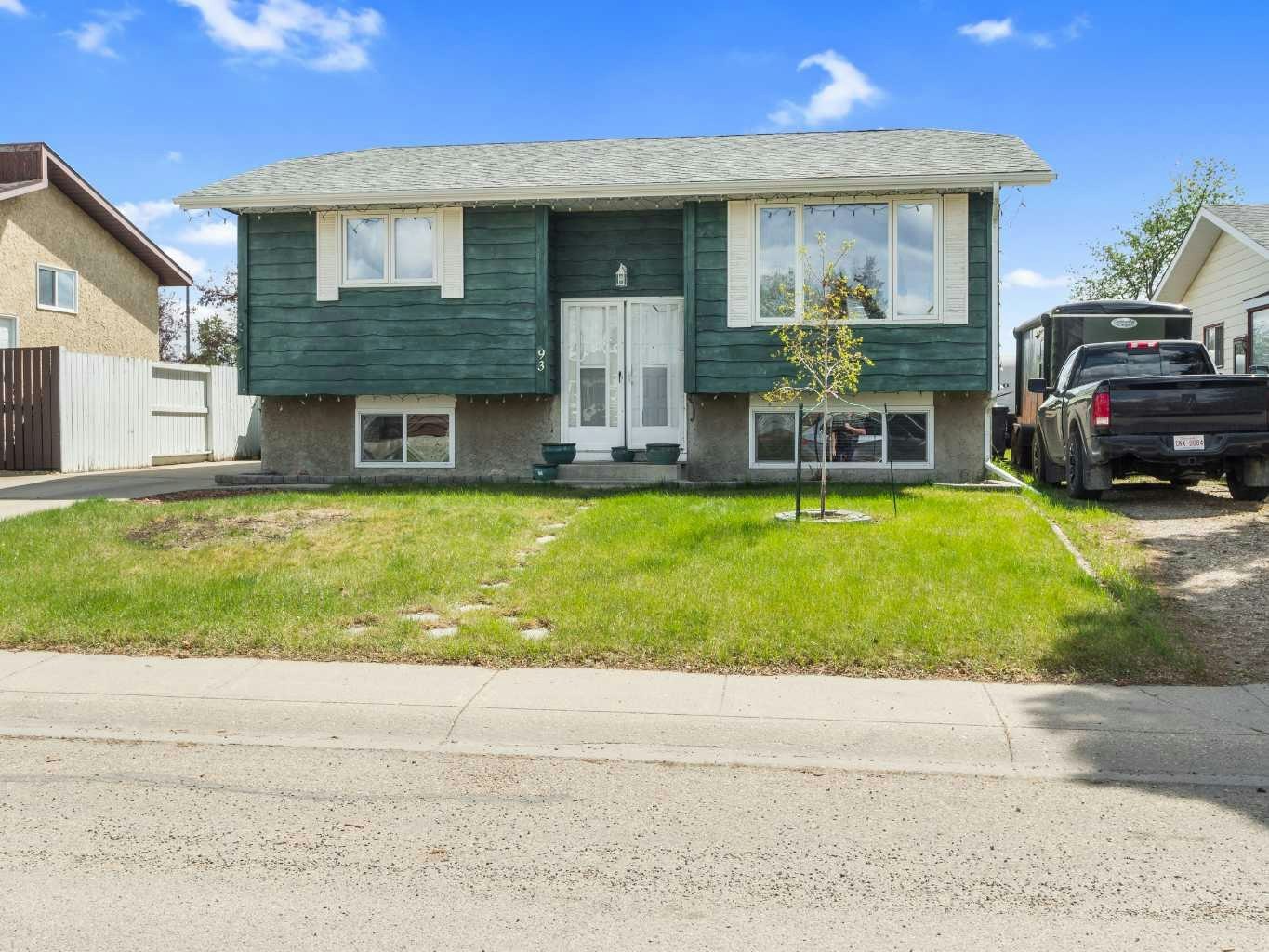 93 Crawford Street, Red Deer, AB, T4P 2G4