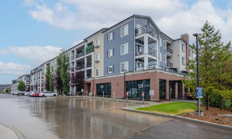 4309-215 Legacy Boulevard SE