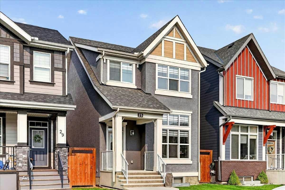 25 Masters Street SE, Calgary, AB, T3M 2R5