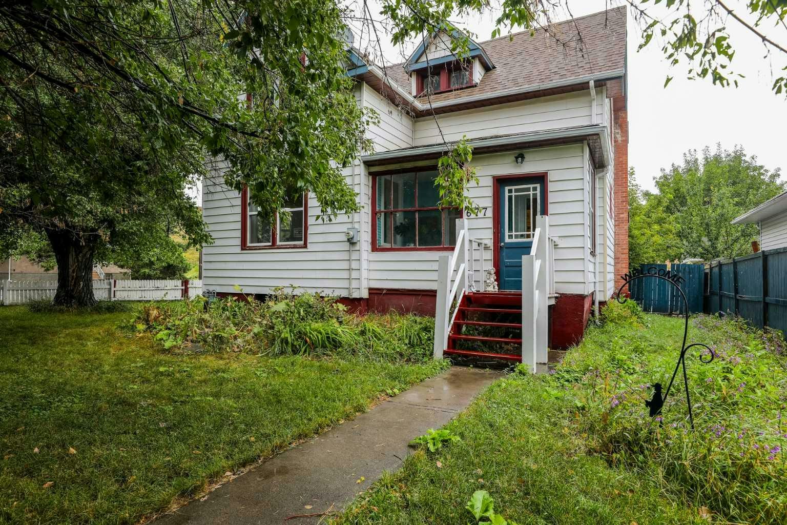 677 Frederick Street, Pincher Creek, AB, T0K 1W0