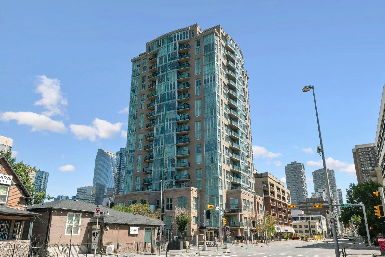 1102-788 12 Avenue SW, Calgary, AB, T2R 0H1