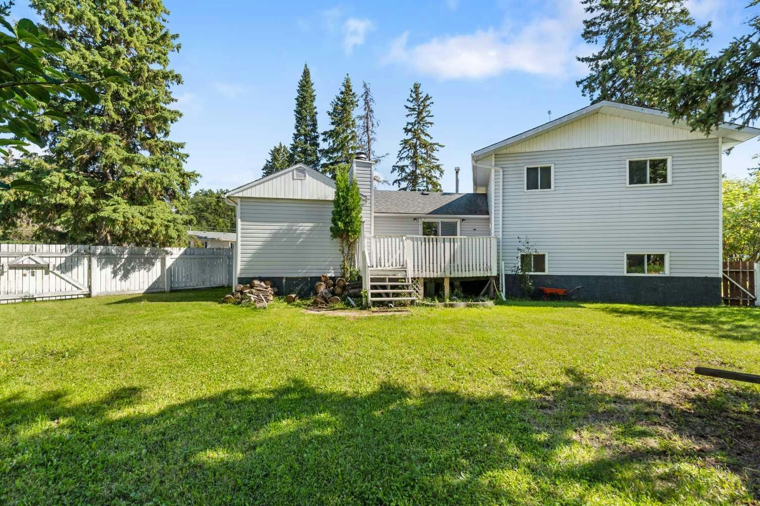16 Blueberry Drive, Whitecourt, AB, T7S 1G7