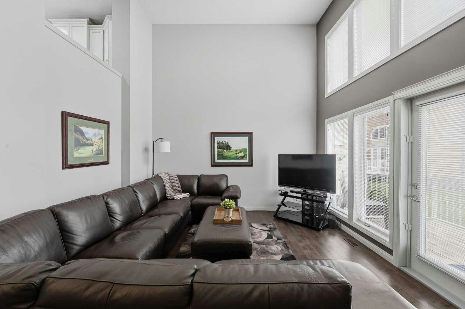 804 Wentworth Villas SW, Calgary, AB, T3E 0K6