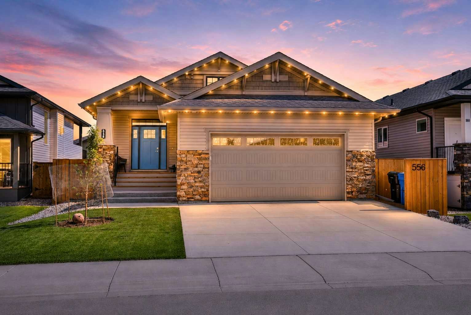 556 Riverhills Way W, Lethbridge, AB, T1K 8H8