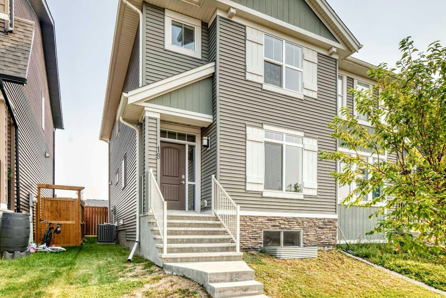 18 Willow Crescent, Okotoks, AB, T1S 5S2