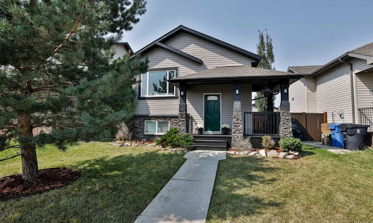 45 Mt Sundance Road W