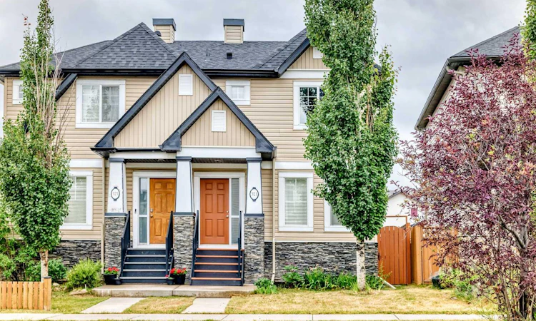 321 Skyview Ranch Drive NE