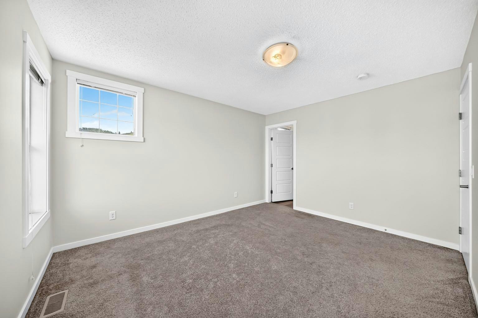 428 Cranbrook Square SE, Calgary, AB, T3M 3K9 - 18