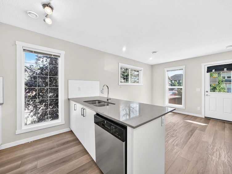 428 Cranbrook Square SE, Calgary, AB, T3M 3K9 - 9