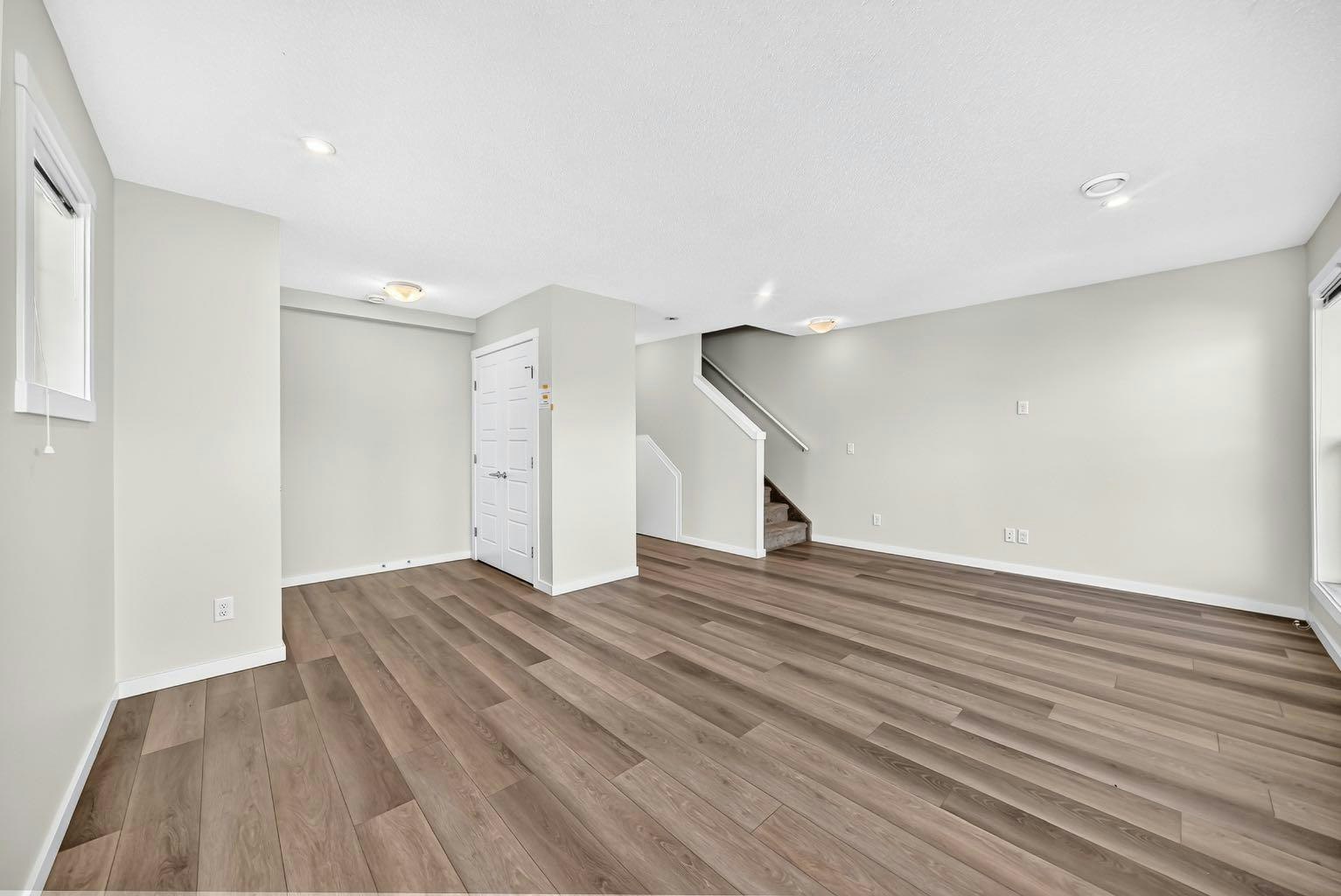 428 Cranbrook Square SE, Calgary, AB, T3M 3K9 - 14