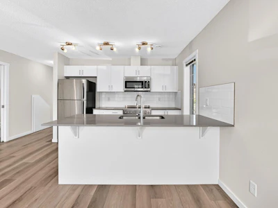 428 Cranbrook Square SE - 3