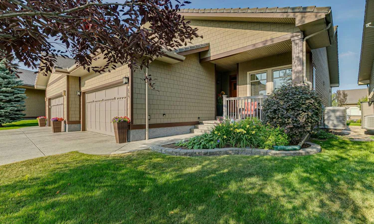 64 Bridle Estates Place SW
