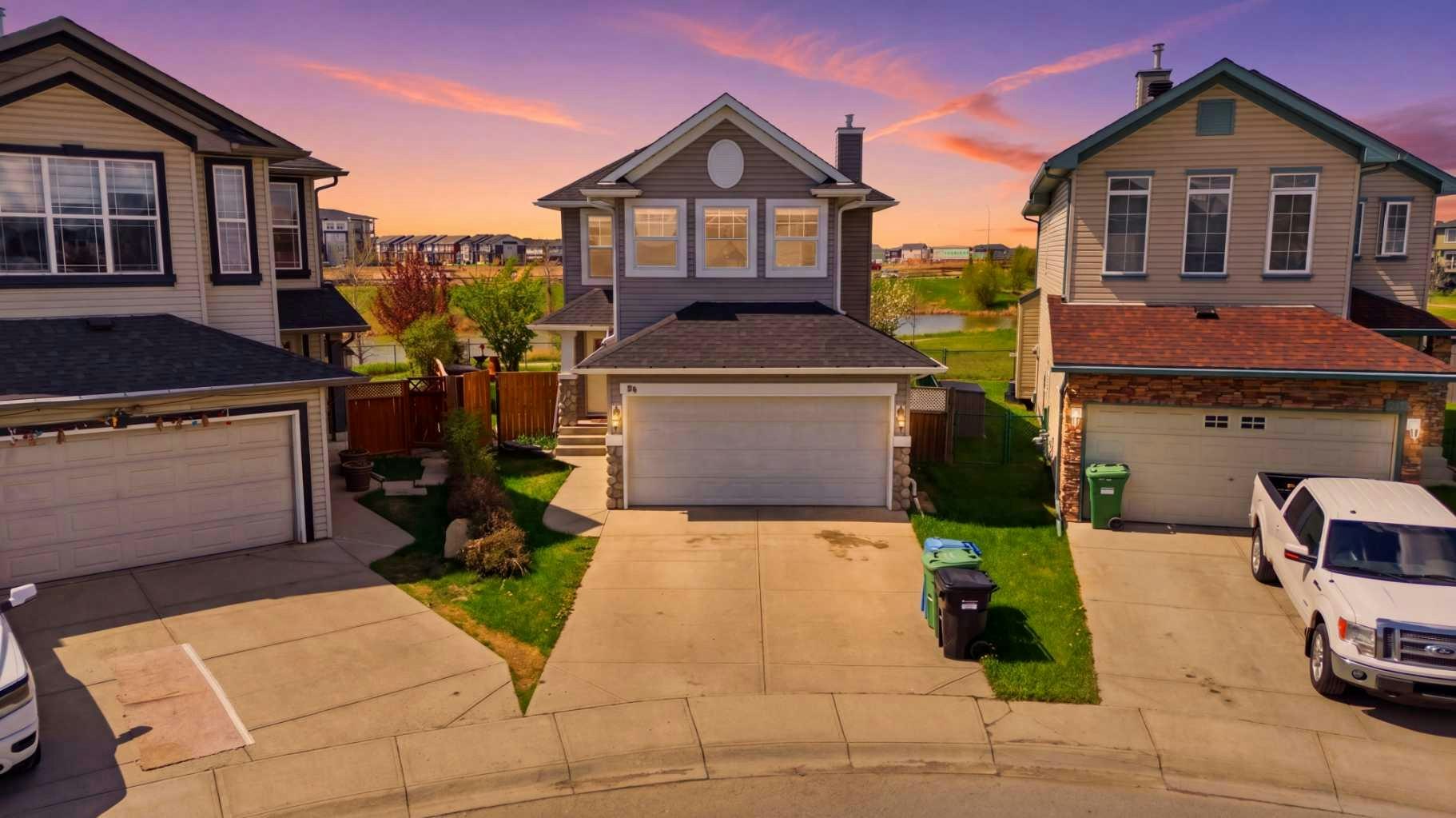 86 Saddlecrest Close NE, Calgary, AB, T3J 5B6