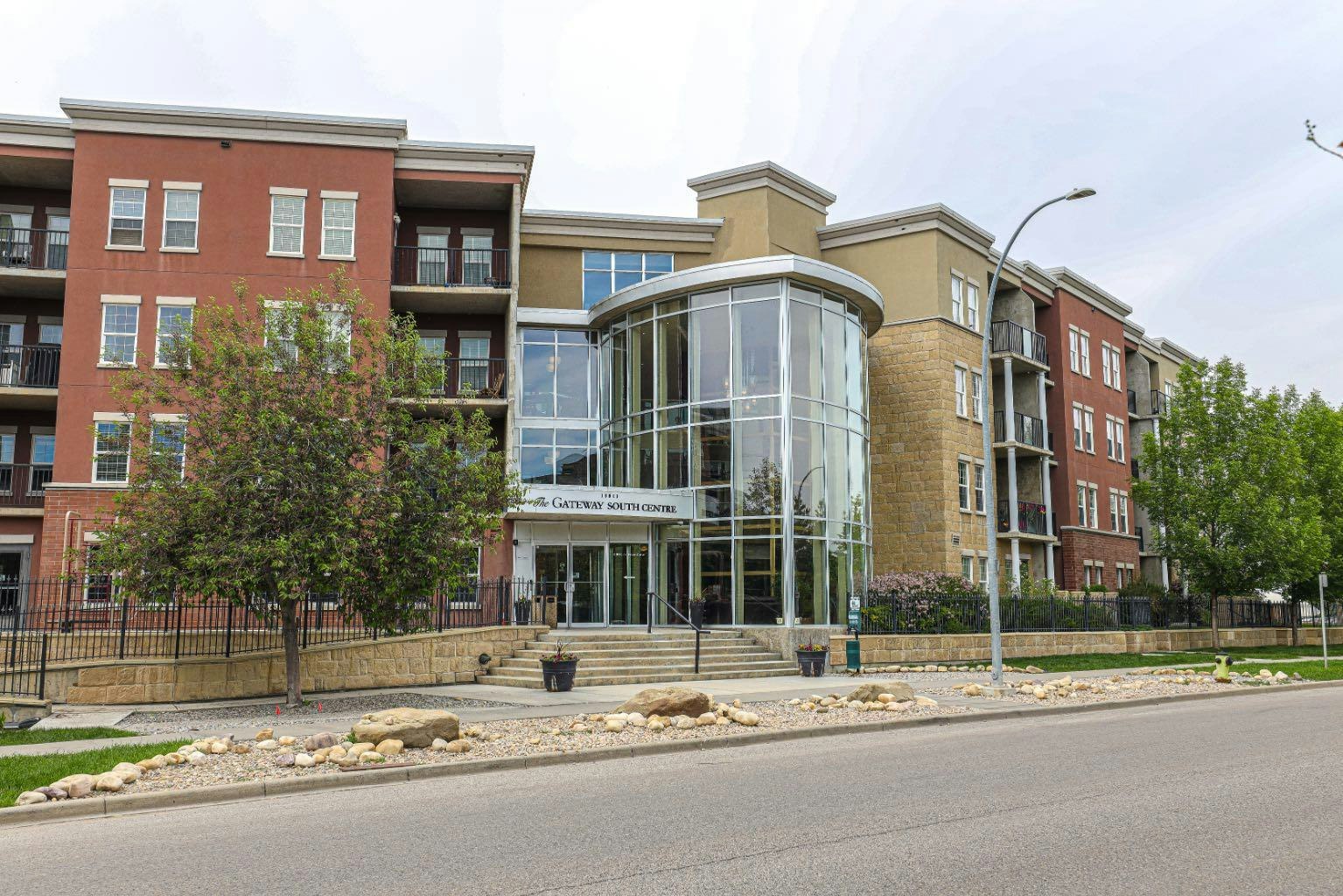 6605-11811 Lake Fraser Drive SE, Calgary, AB, T2J 7J4