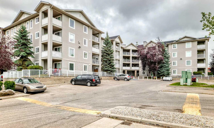 5208A-604 8 Street SW