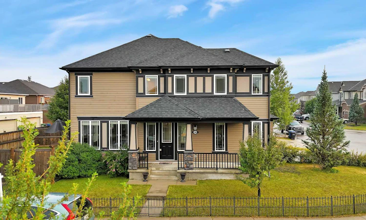 200 Windgate Close SW