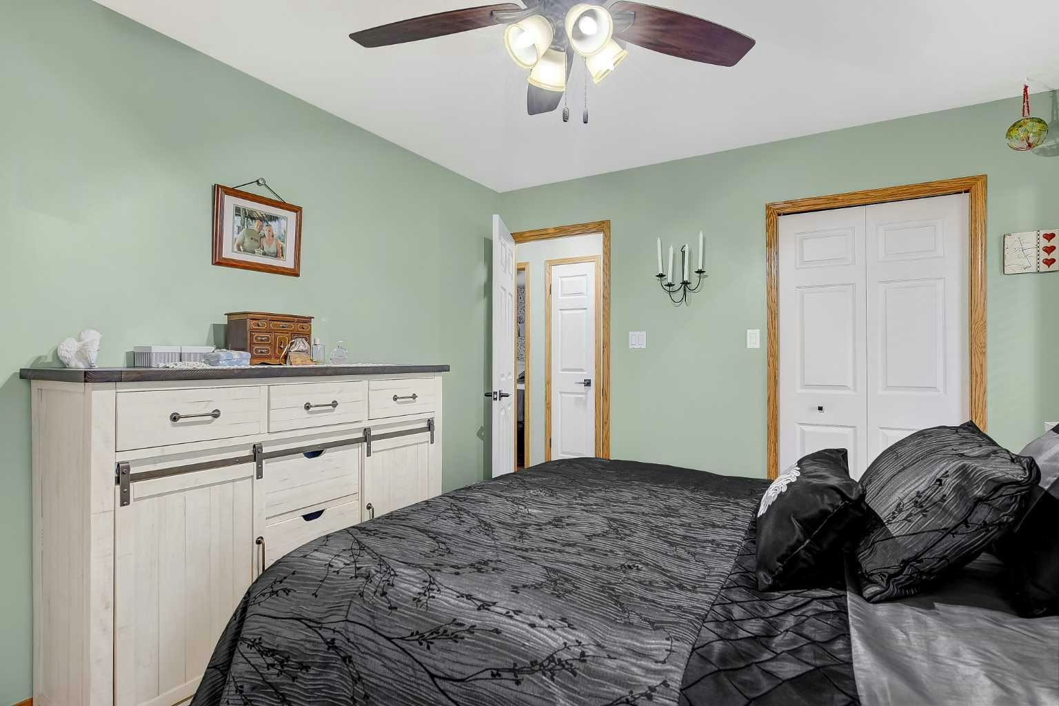 8914 117 Avenue Avenue, Grande Prairie, AB, T8X 1K2 - 17