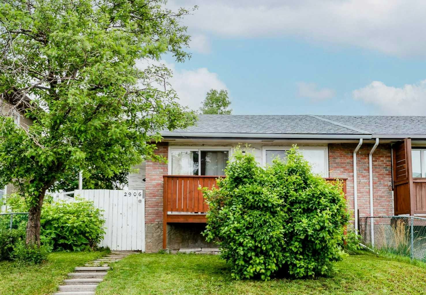 2906 Doverville Crescent SE, Calgary, AB, T2B 1T0